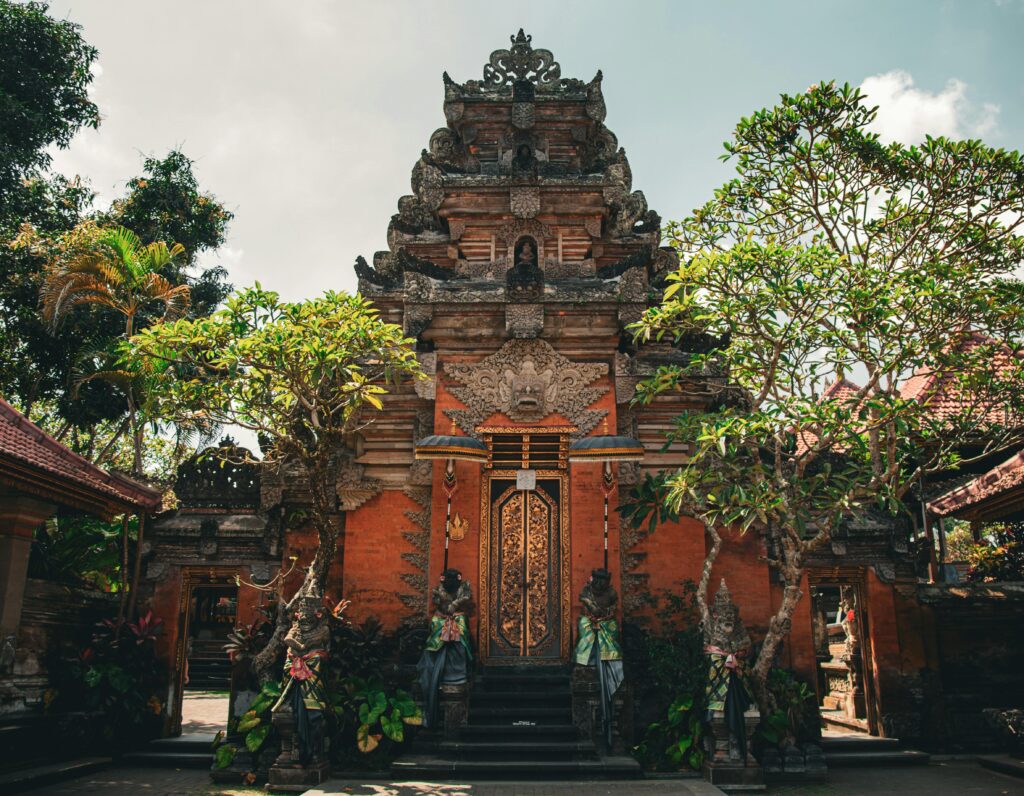 Tempel in het centrum van Ubud Bali